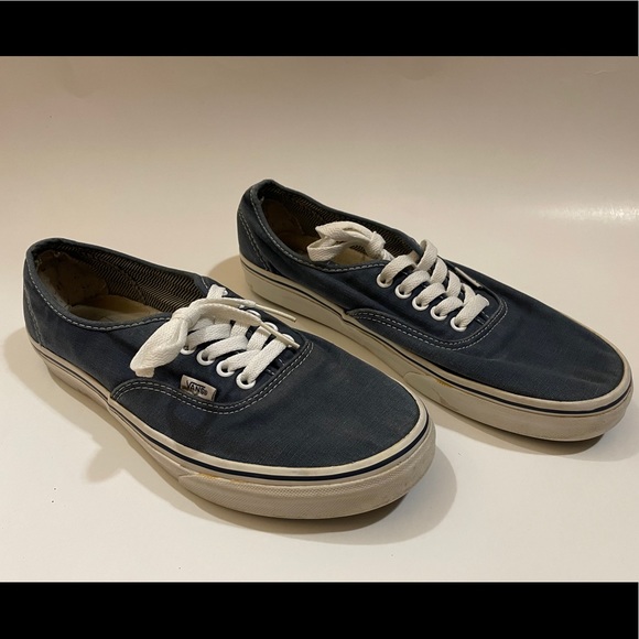 Vans - Picture 3 of 4